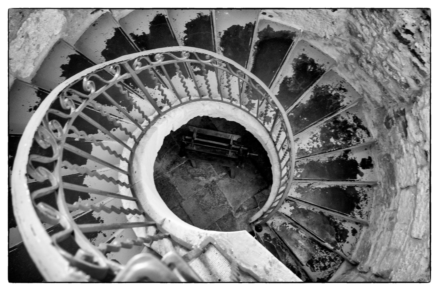 Stairwell, Provence